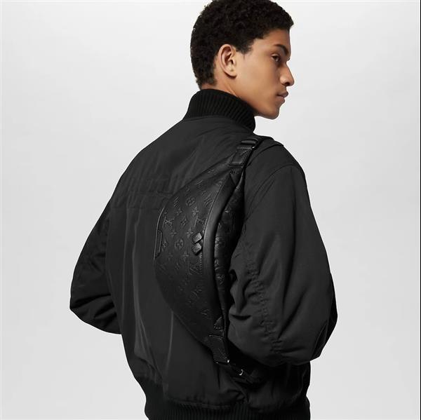 2026120181033217 460